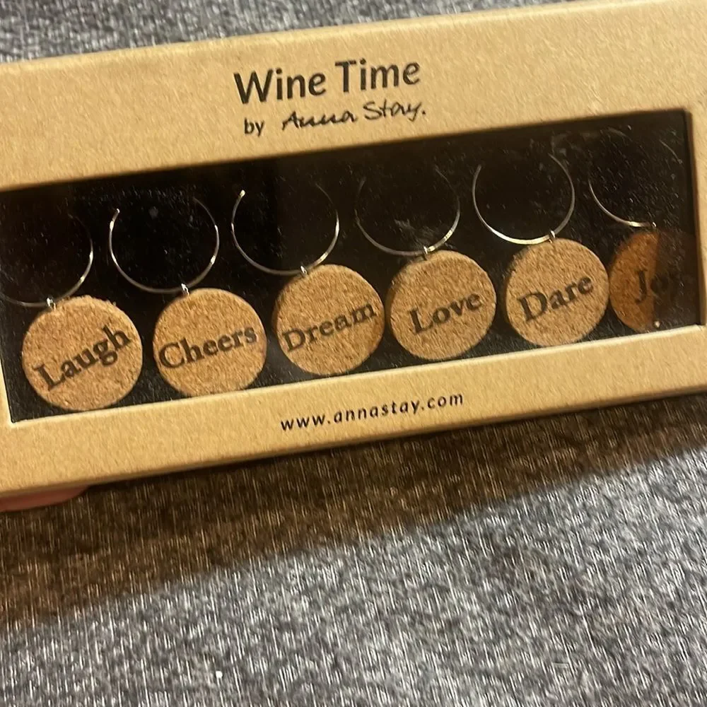 Wine Time Cork wine bottle hangers